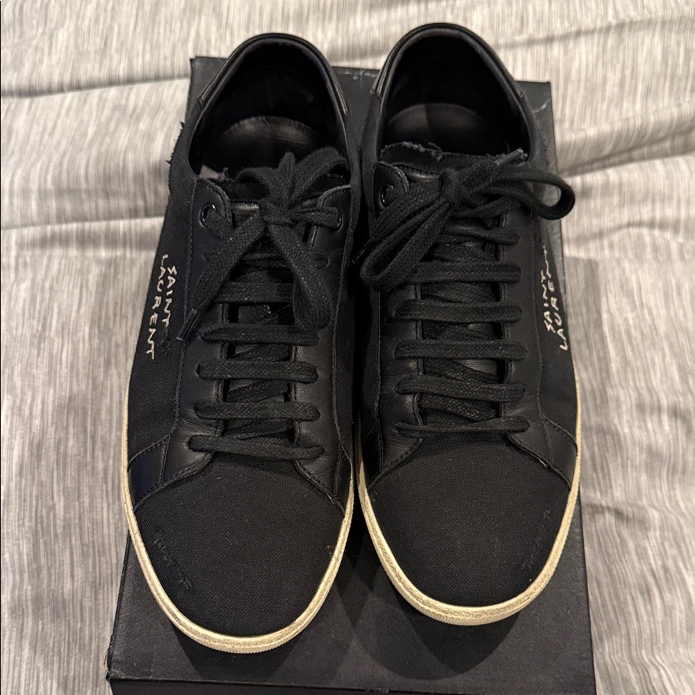Saint Laurent Men's Black and White Sneakers
